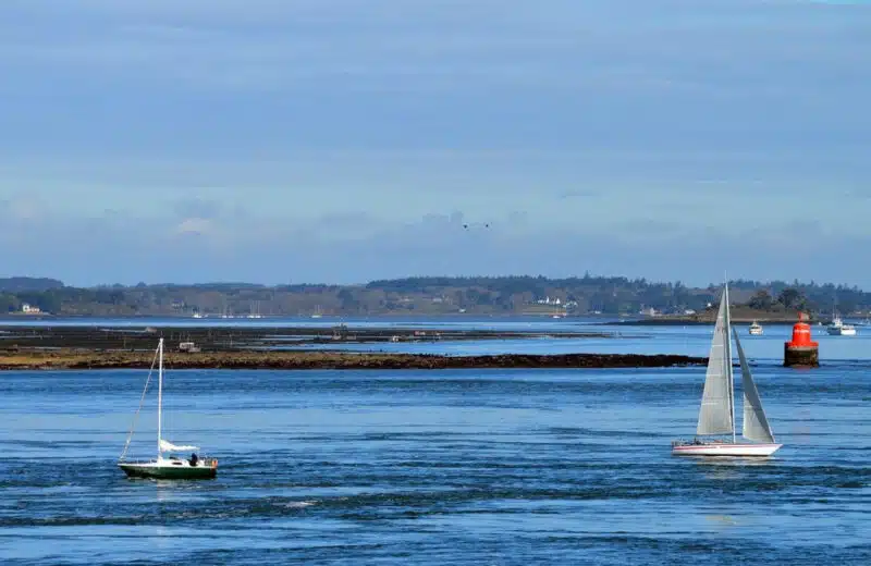 Vacances dans le Morbihan : les avantages du camping en bord de mer